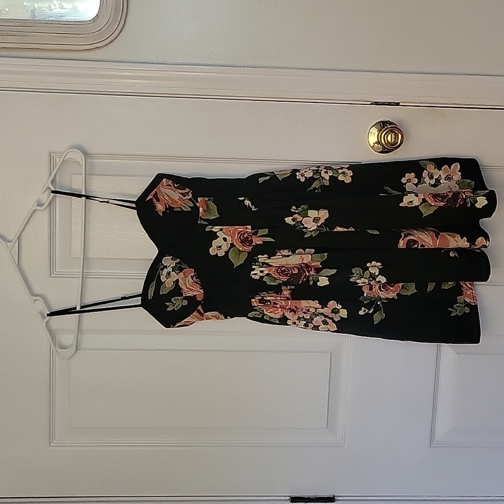 Women's dress